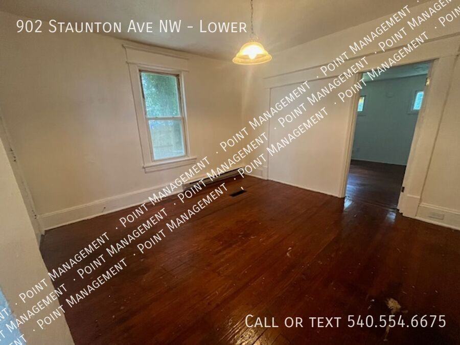 902 Staunton Ave Nw - Photo 2 of 6