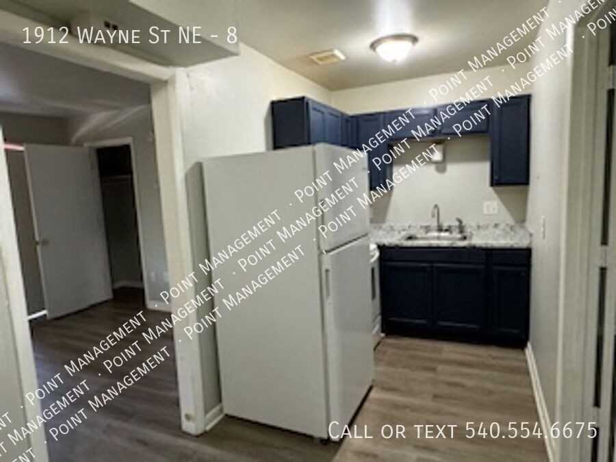 1912 Wayne St Ne #8 - Photo 4 of 9