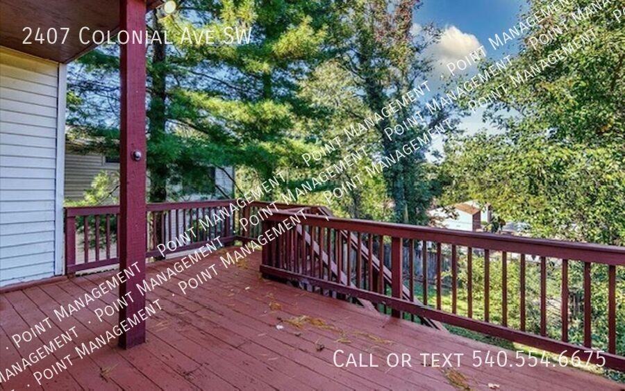 2407 Colonial Ave Sw - Photo 7 of 21