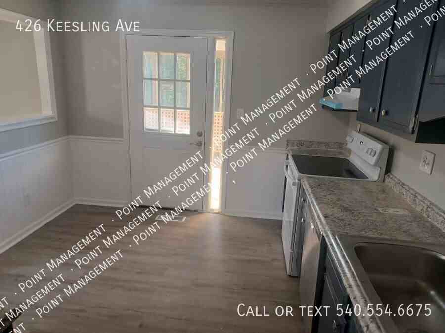 426 Keesling Ave - Photo 3 of 15