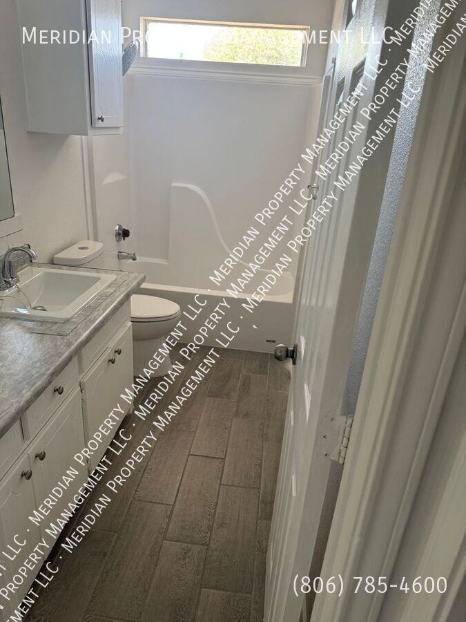 5919 8th St - Photo 5 of 11