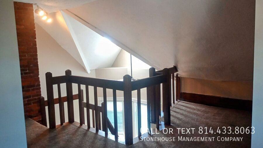354 W 7th St #5 - Photo 5 of 8
