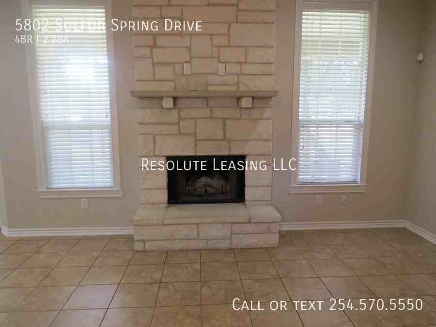 5802 Sulfur Spring Dr - Photo 3 of 30