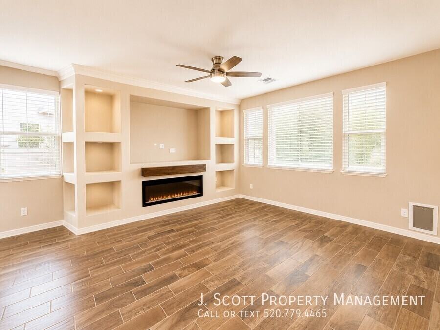 18688 W Mescal St - Photo 6 of 48