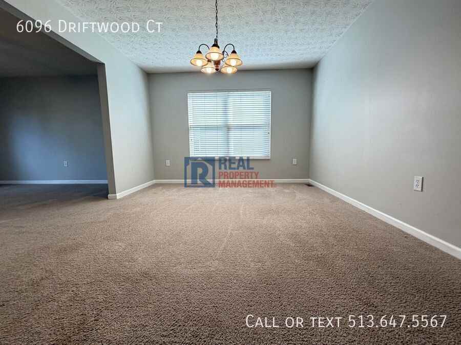 6096 Driftwood Ct - Photo 5 of 35