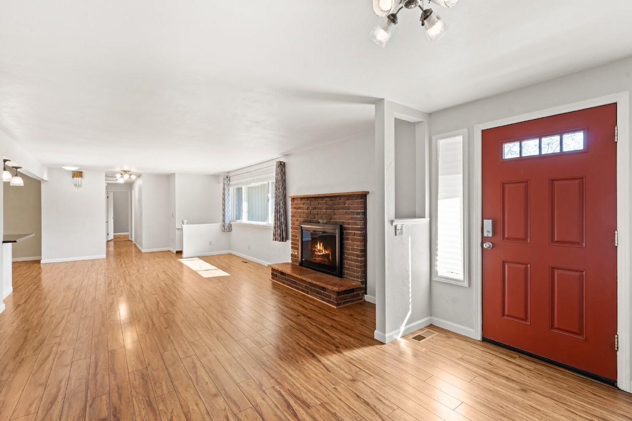 805 Walker Ave - Photo 7 of 31