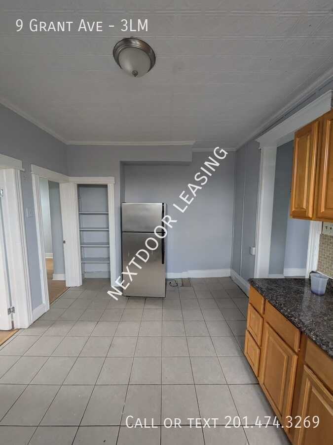 9 Grant Ave #3LM - Photo 3 of 9
