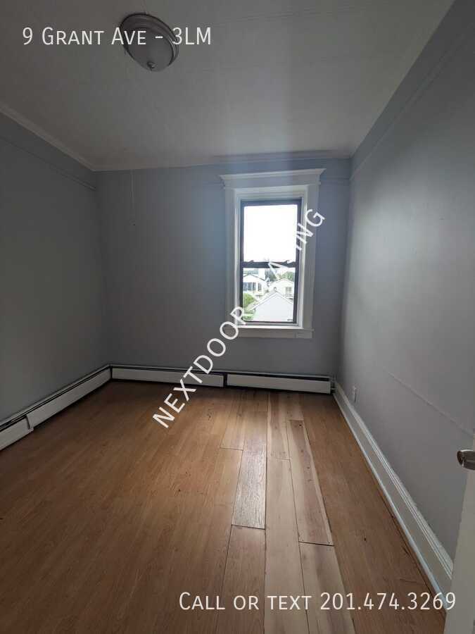 9 Grant Ave #3LM - Photo 7 of 9