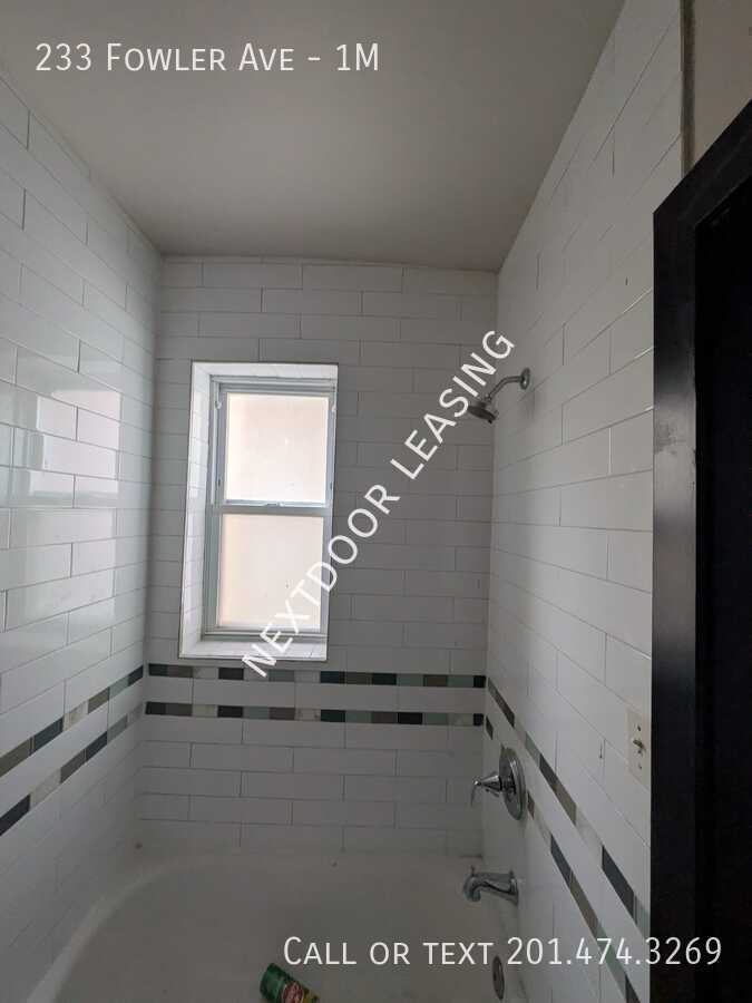 233 Fowler Ave #1M - Photo 5 of 7