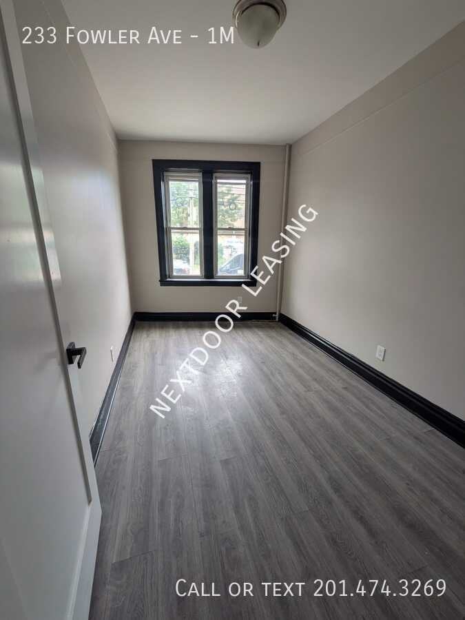 233 Fowler Ave #1M - Photo 6 of 7