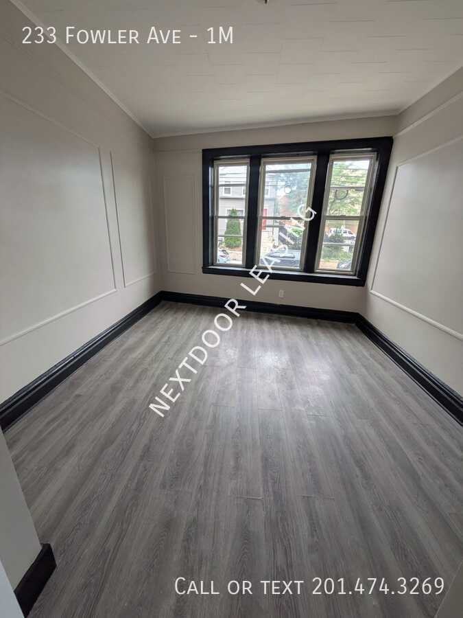 233 Fowler Ave #1M - Photo 7 of 7