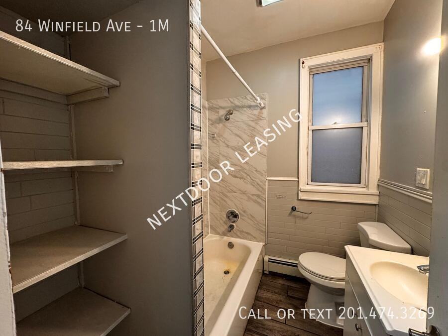 84 Winfield Ave #1M - Photo 3 of 9