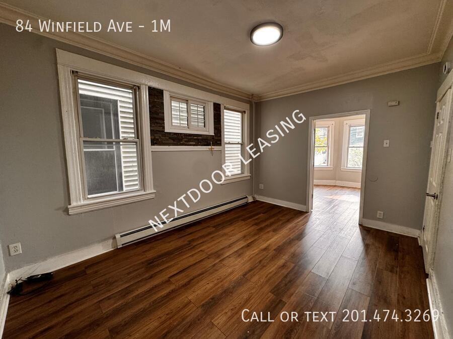 84 Winfield Ave #1M - Photo 5 of 9