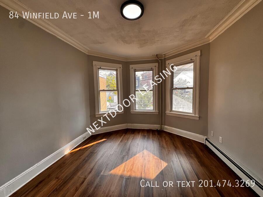 84 Winfield Ave #1M - Photo 7 of 9