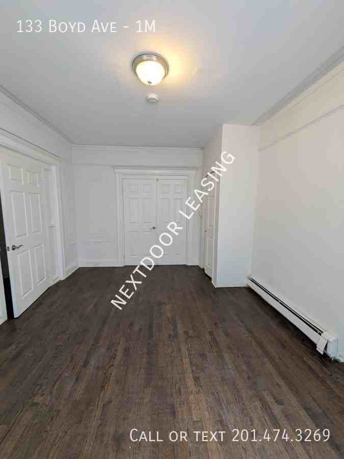 133 Boyd Ave #1M - Photo 7 of 9