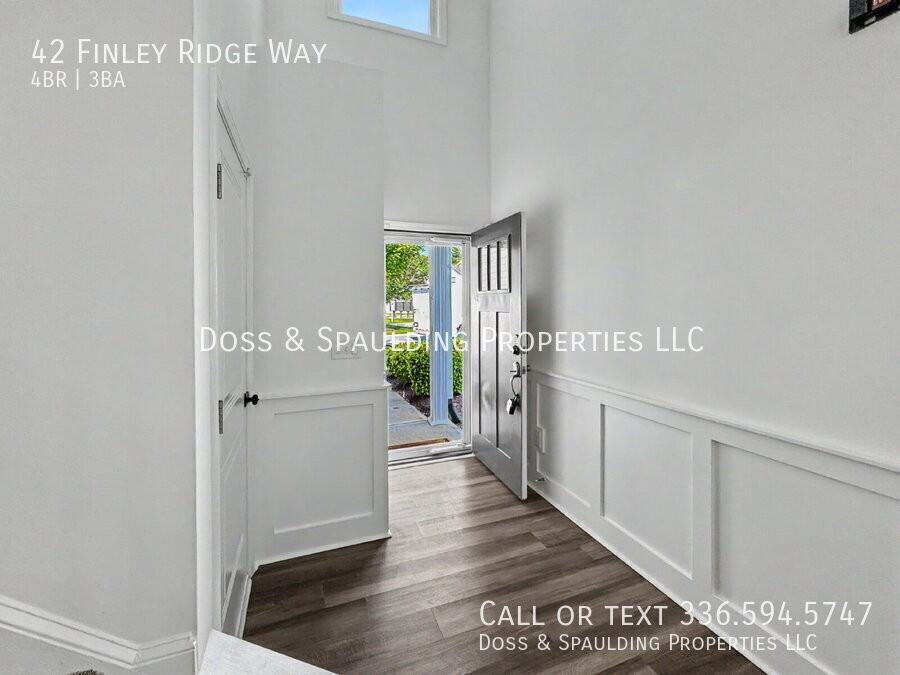 42 Finley Ridge Way - Photo 3 of 37