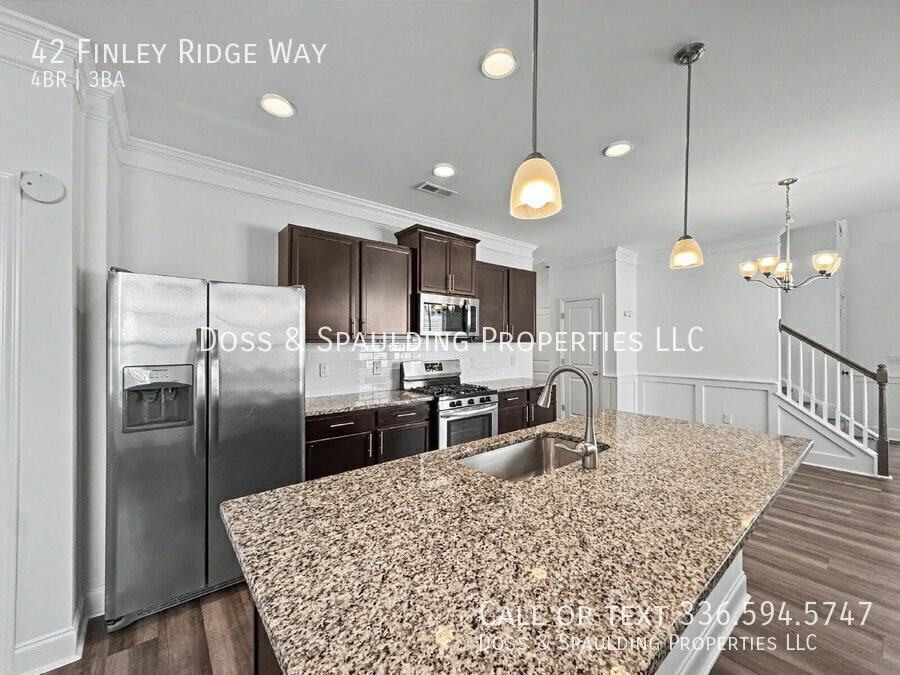 42 Finley Ridge Way - Photo 6 of 37