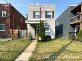 2528 S Dakota Ave Ne - Photo 1 of 1