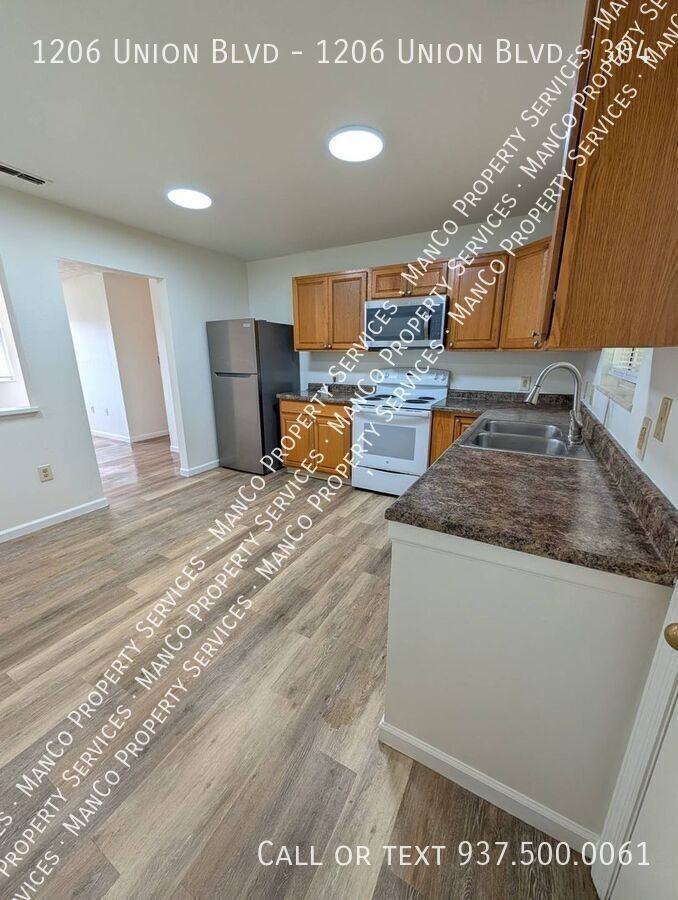 1206 Union Blvd - 1206 Union Blvd #304 - Photo 6 of 12