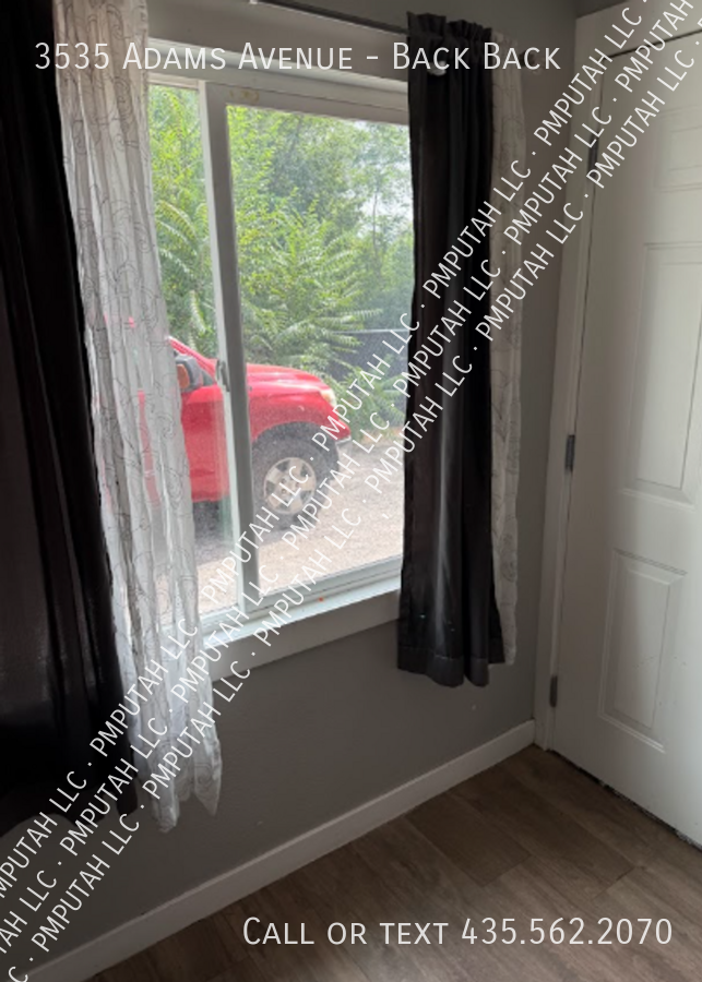 3535 Adams Ave - Photo 4 of 12