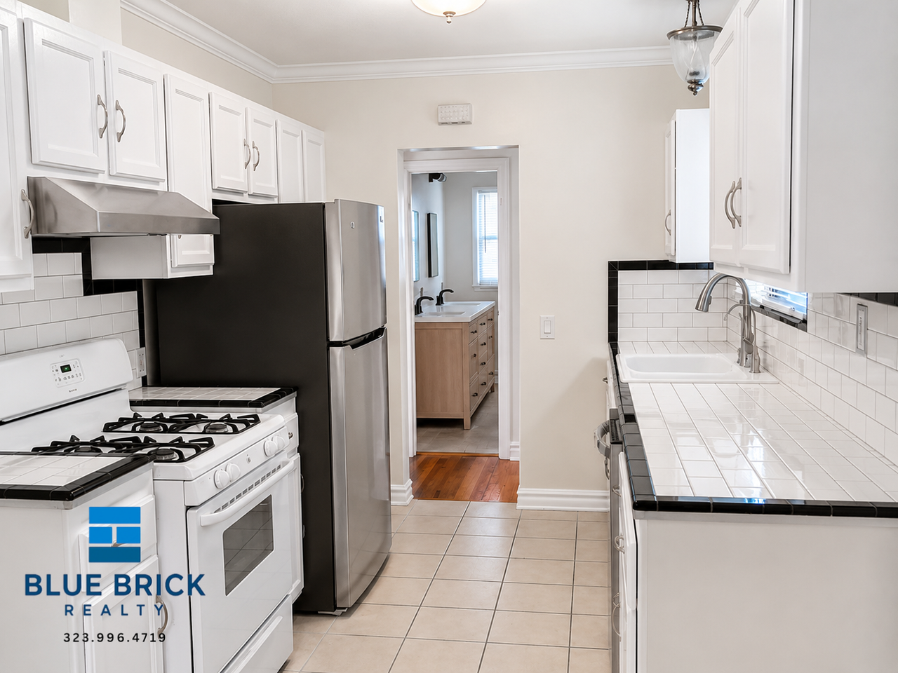 515 N Gardner St #515 - Photo 5 of 17