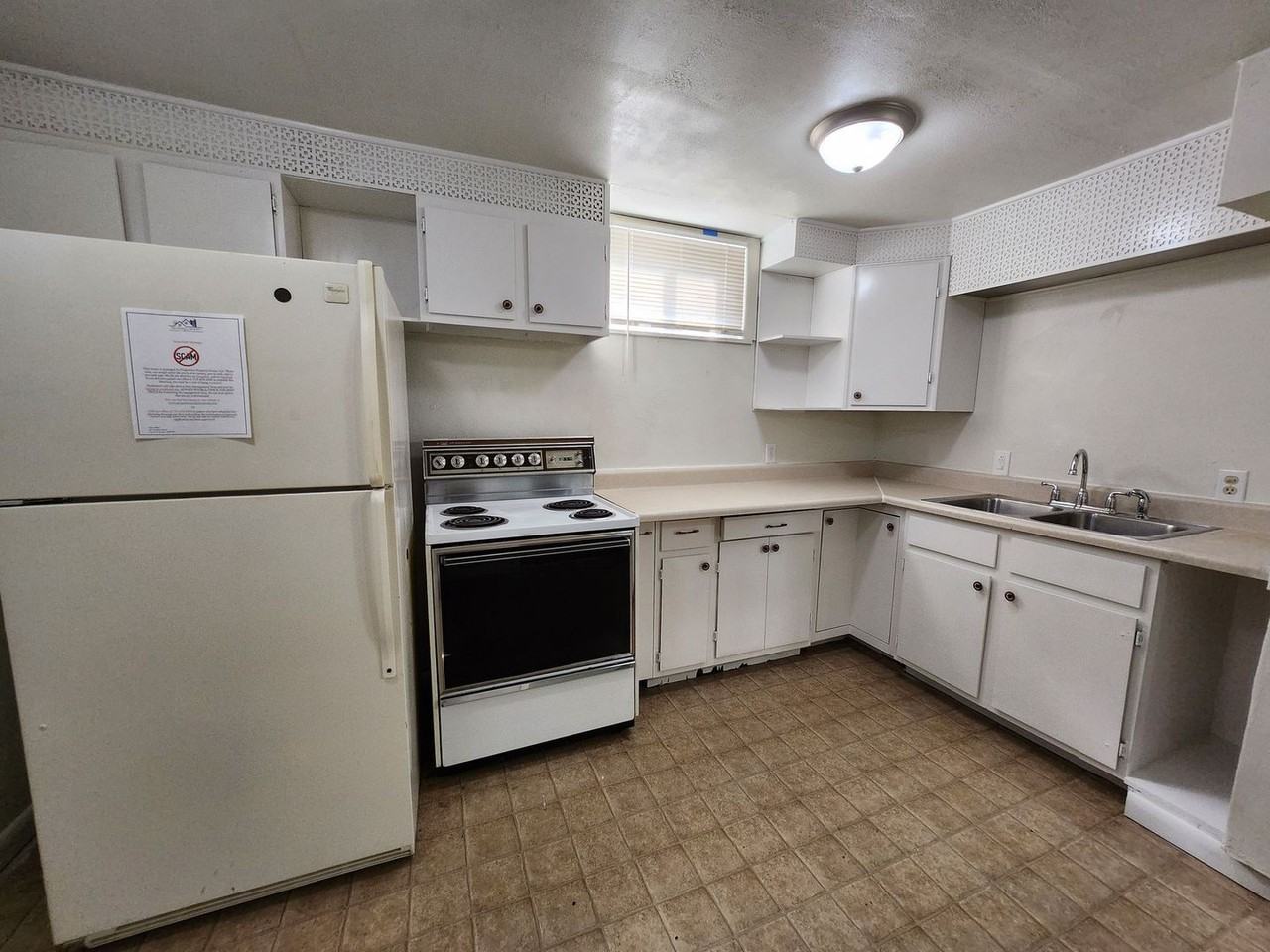 3411 Baltimore Ave #3413 - Photo 3 of 17