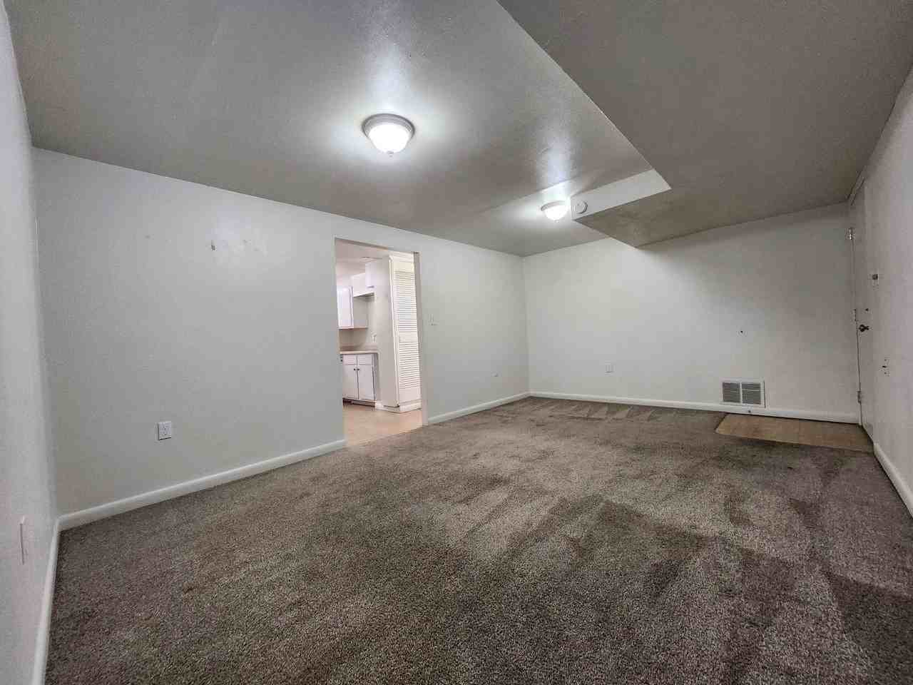 3411 Baltimore Ave #3413 - Photo 5 of 17