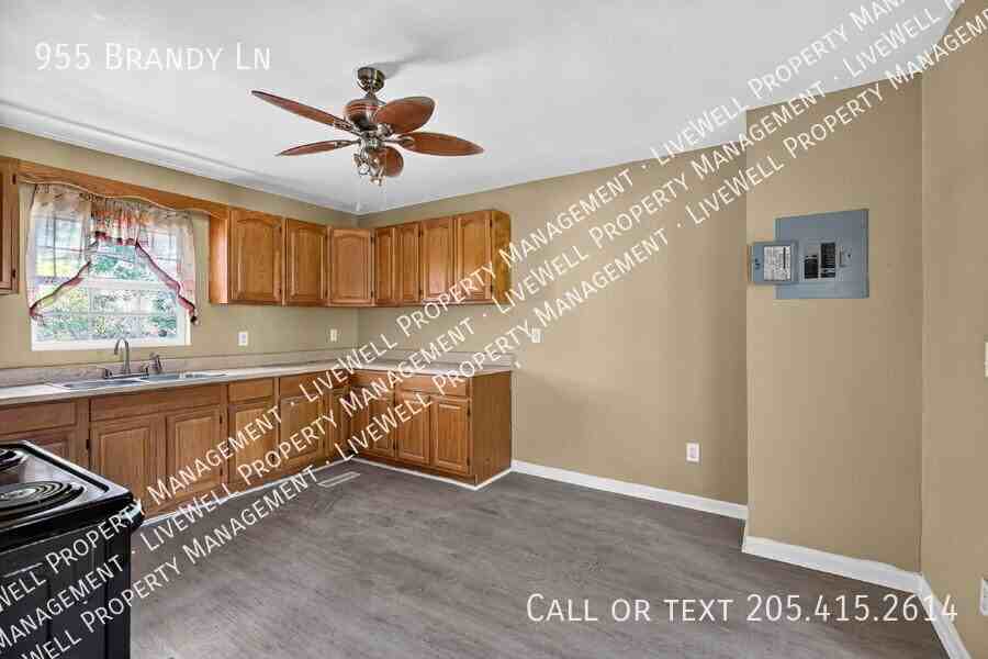 955 Brandy Ln - Photo 6 of 17