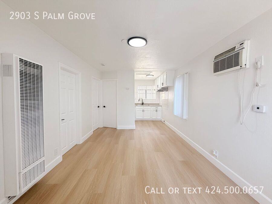 2903 S Palm Grove Ave - Photo 2 of 20