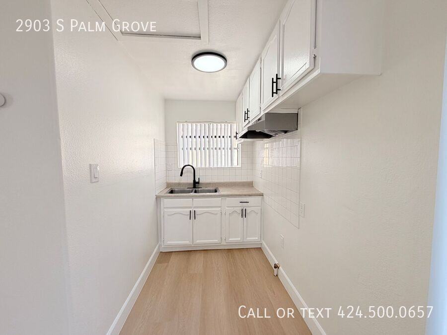 2903 S Palm Grove Ave - Photo 7 of 20