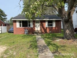 featured image of 1207 Cypress St
