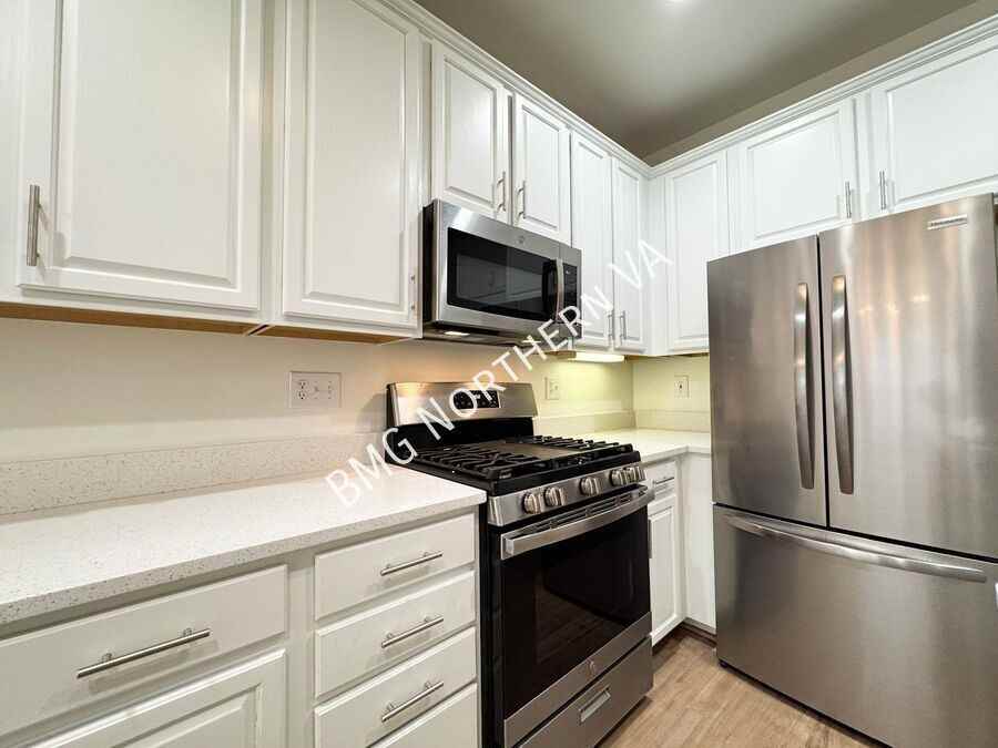 9508 Walker Way - Photo 6 of 25