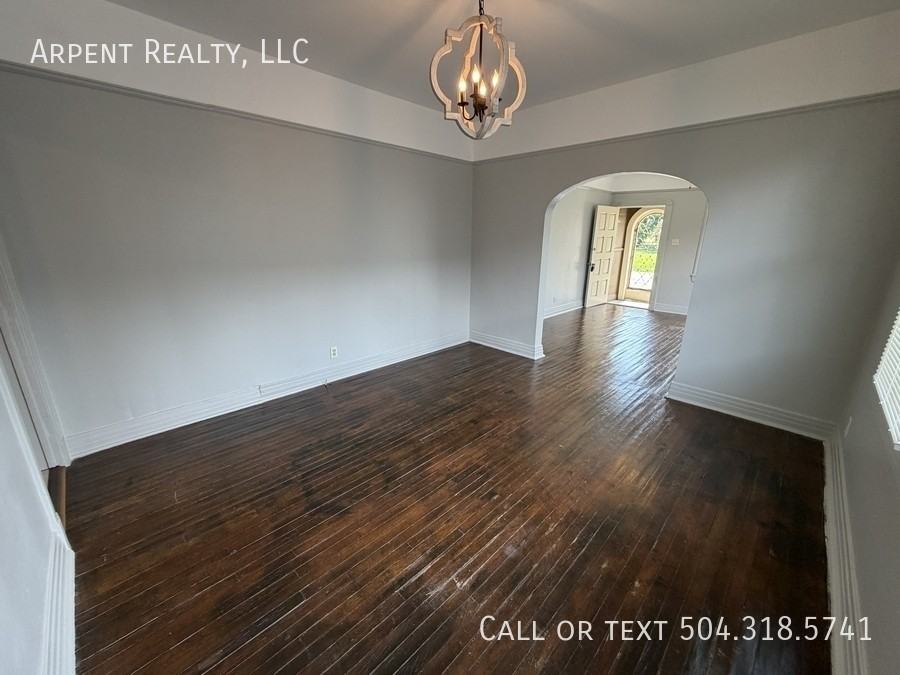 946 Mehle St #946 - Photo 5 of 10
