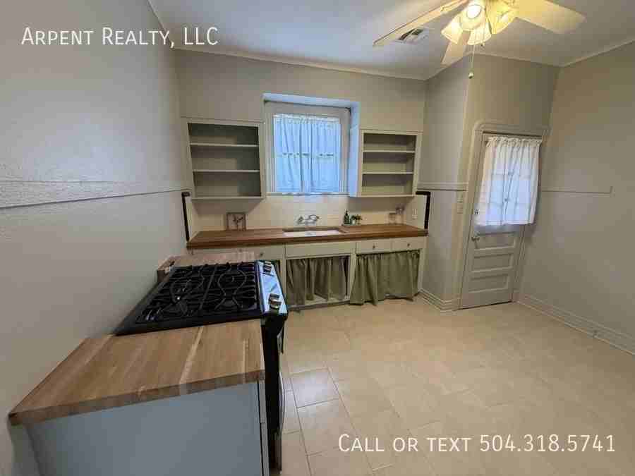 946 Mehle St #946 - Photo 6 of 10