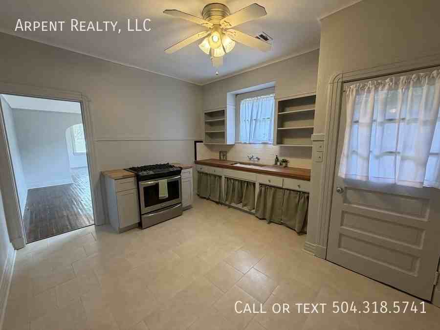 946 Mehle St #946 - Photo 7 of 10