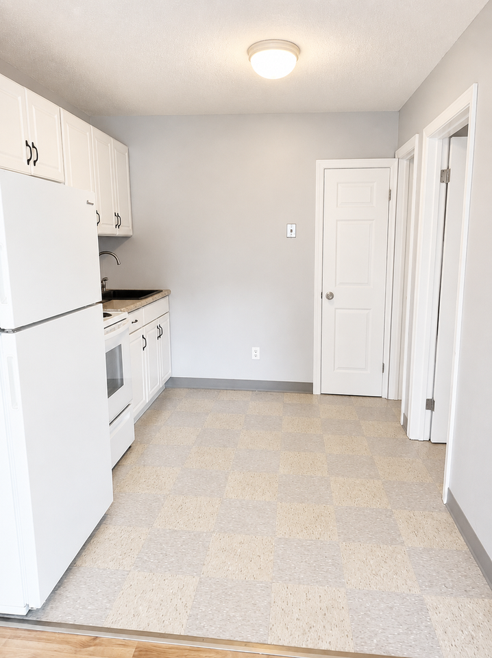 62 Main St #G - Photo 4 of 7