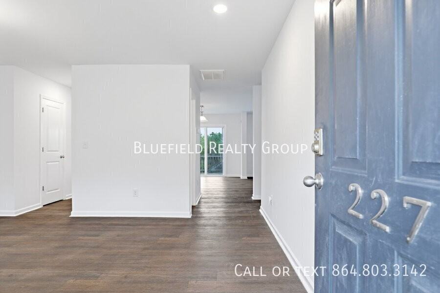 227 Millen Dr - Photo 3 of 50