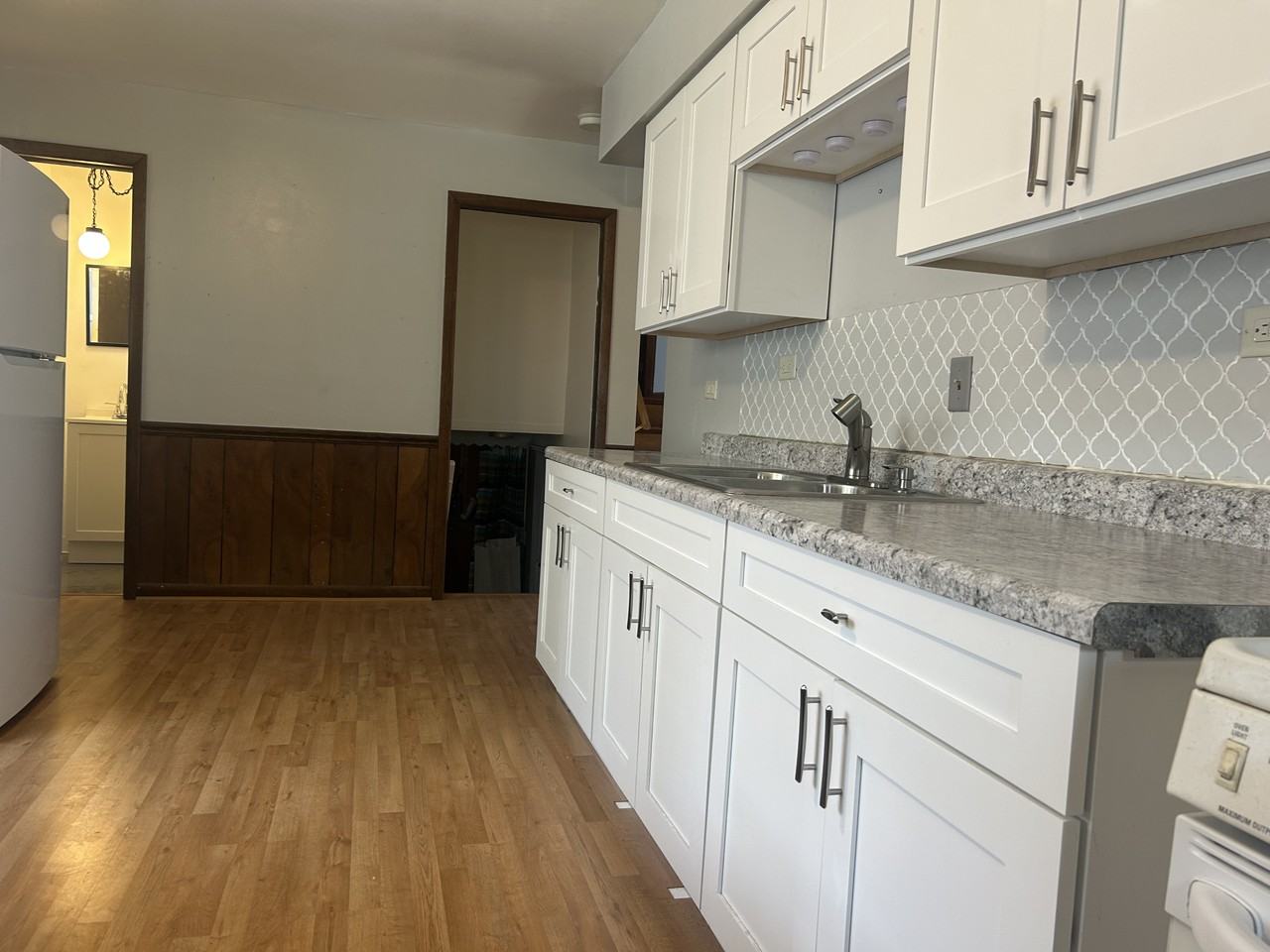 14842 Shepard Dr - Photo 2 of 6