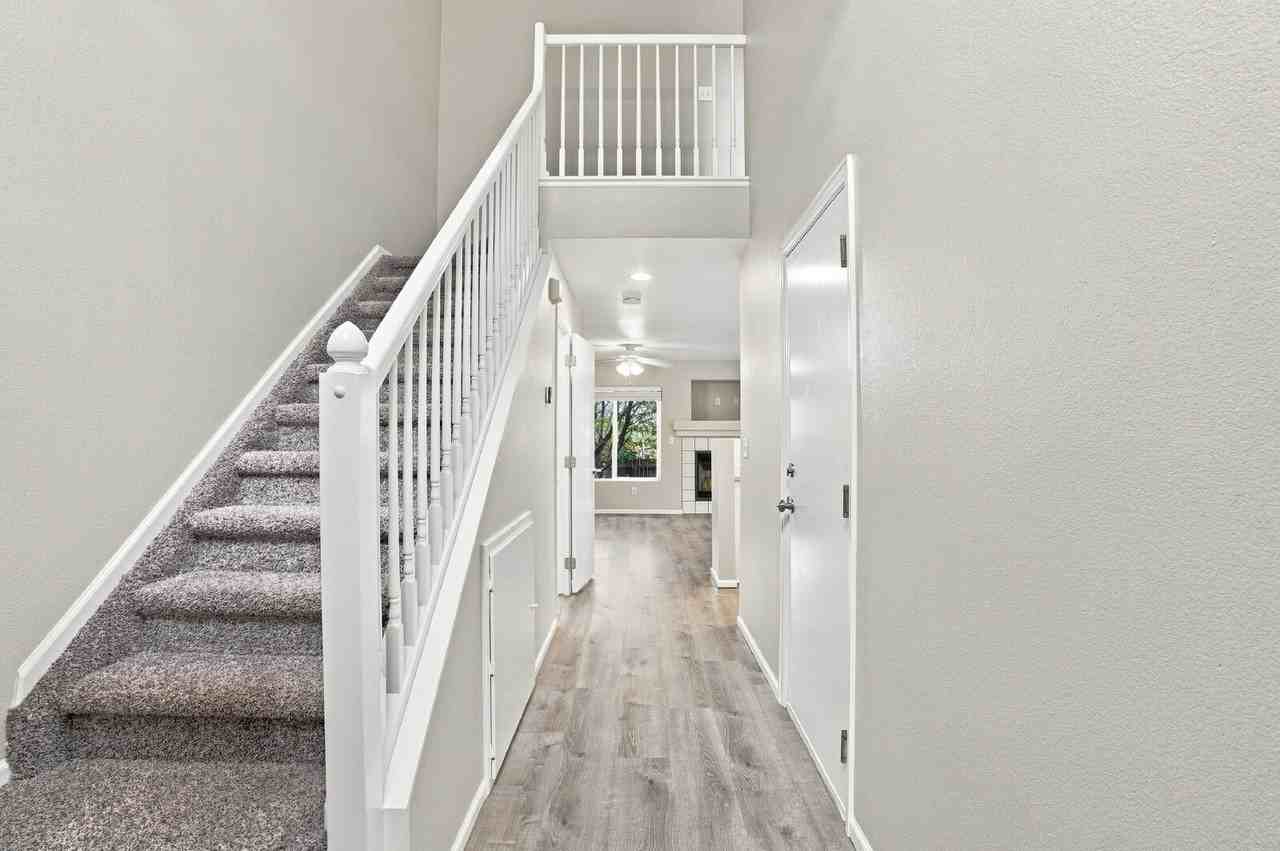 4028 Three Bridges Ct - Photo 2 of 40