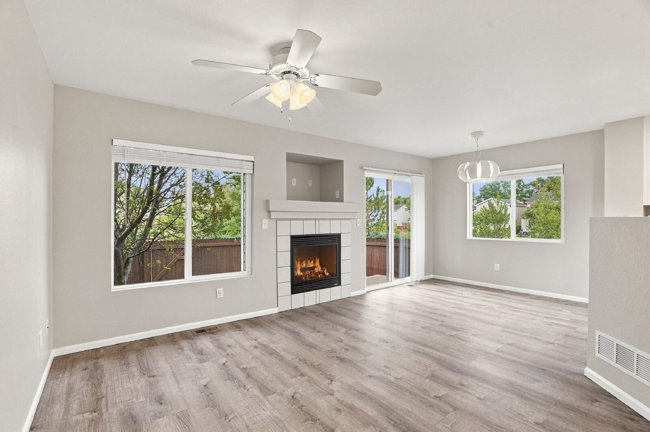 4028 Three Bridges Ct - Photo 5 of 40