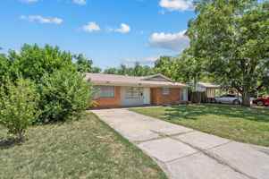 featured image of 5213 Santa Rosa Dr