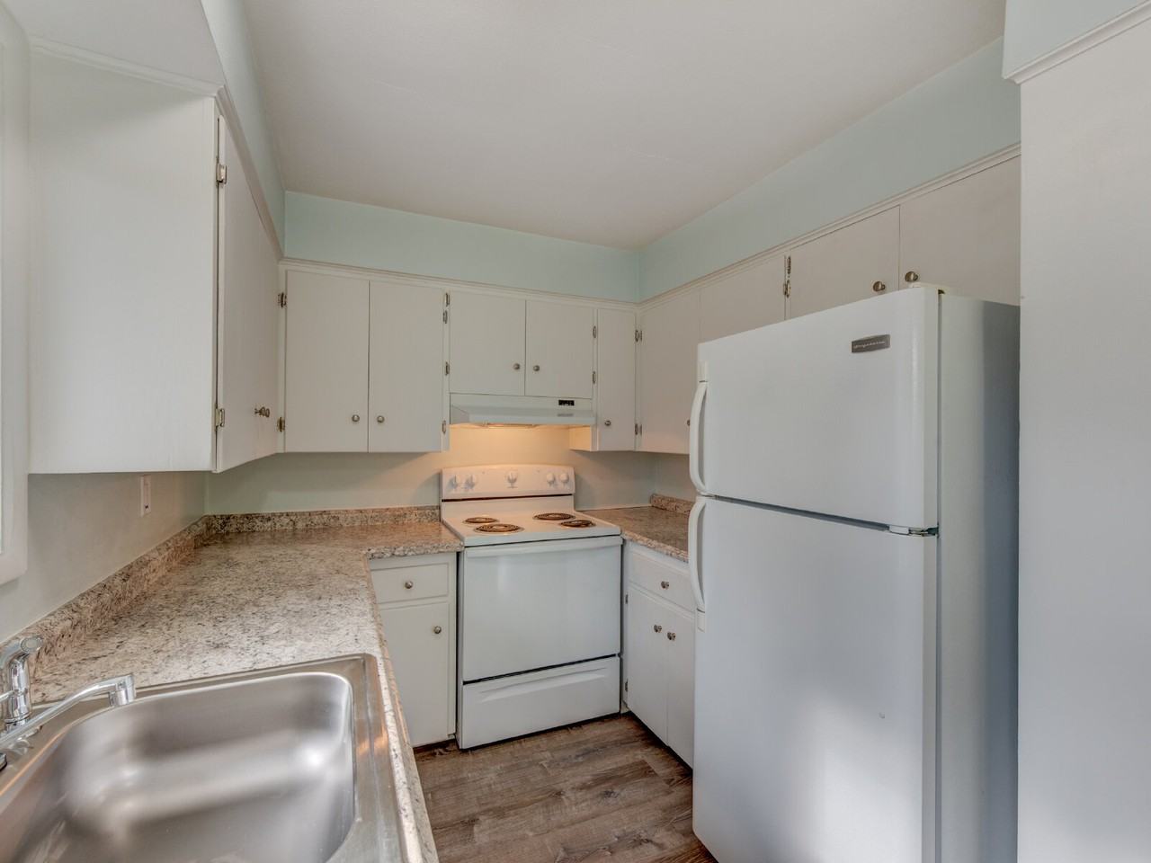 1417 Jefferson St - Photo 5 of 20