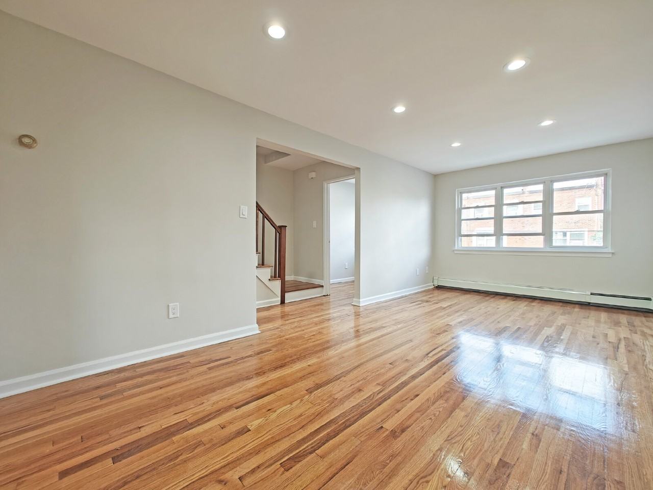 3001 Wickham Ave - Photo 3 of 17