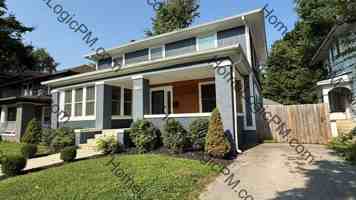 featured image of 3130 N College Ave