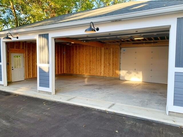3130 N College Ave - Photo 6 of 28