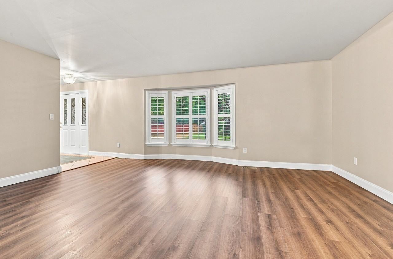 5441 S Richfield Way - Photo 5 of 43