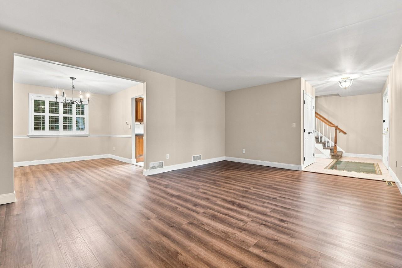 5441 S Richfield Way - Photo 6 of 43