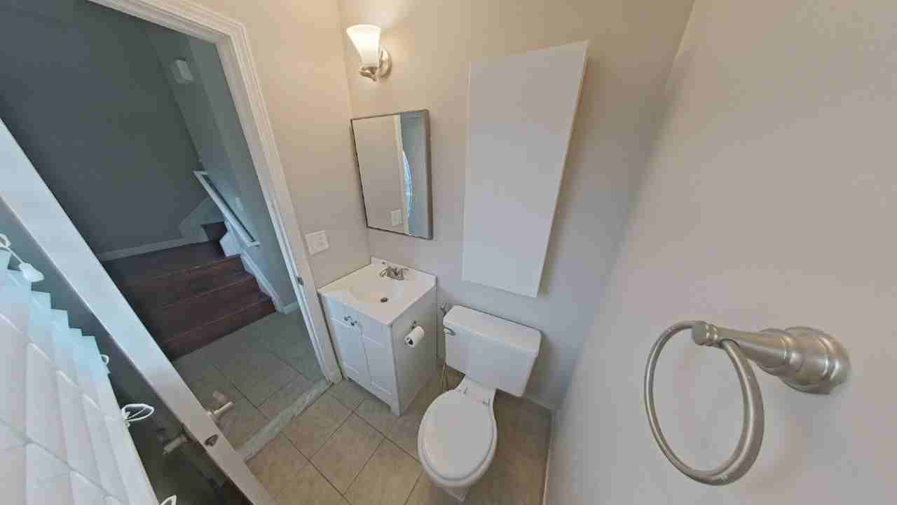 8445 Hickory Dr - Photo 3 of 11