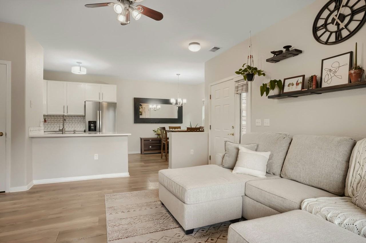 3580 Boulder Circle - Photo 3 of 19