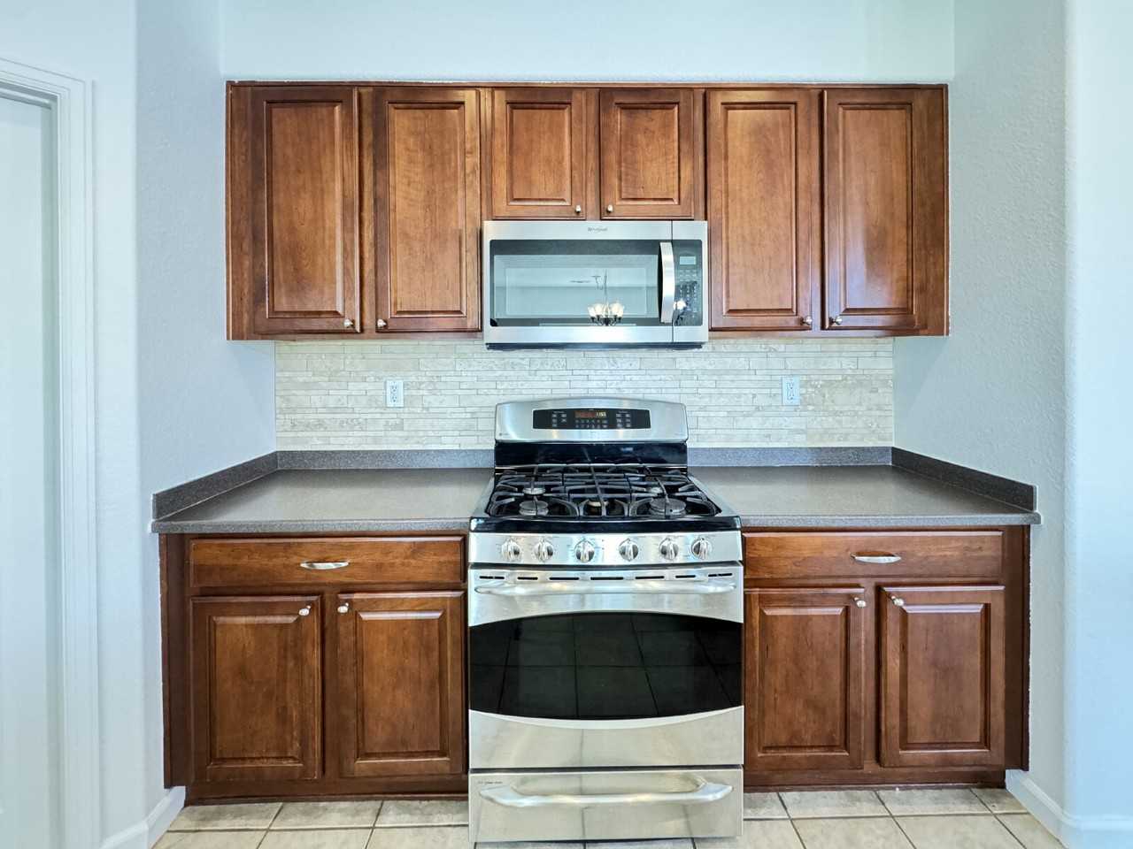 426 Paseo Roja Pl Ne - Photo 5 of 30